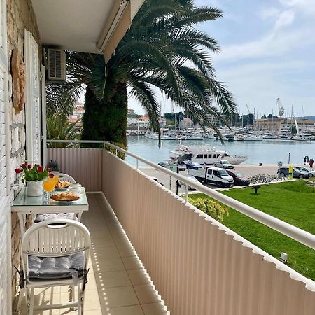 Dinka Old Town Apartment With Sea View Trogir Luaran gambar